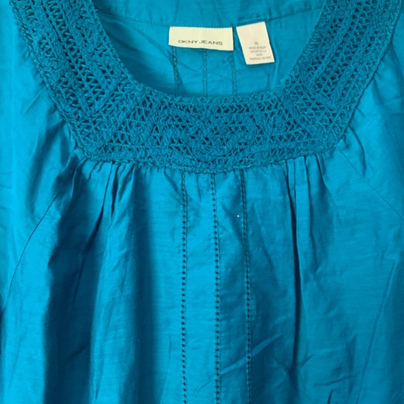 DKNY JEANS beautiful blouse - Picture 2 of 5
